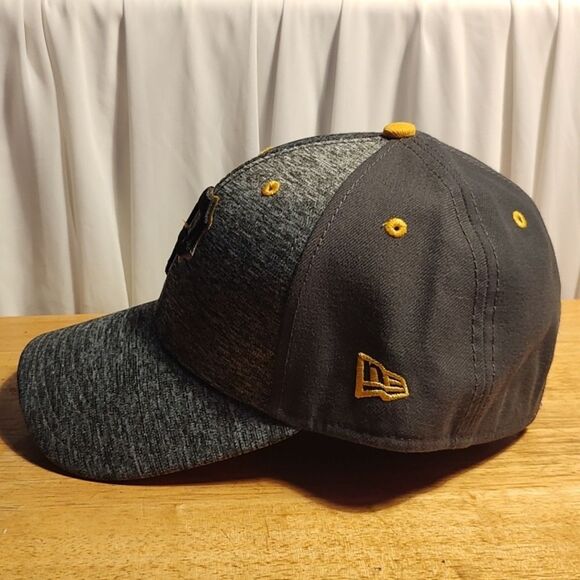 New Era 9Forty Pittsburgh Pirates Velcroback Hat - New - Picture 3 of 8